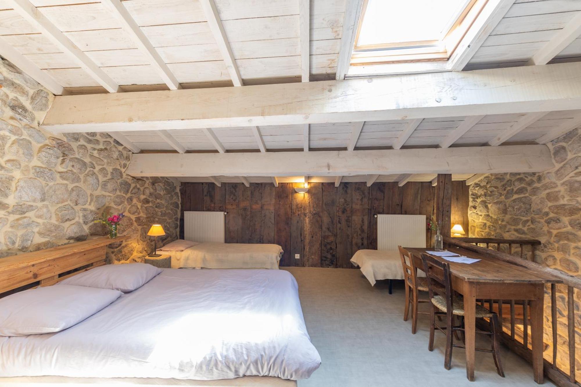Les Chambres De La Ferme De Chalas Valgorge エクステリア 写真